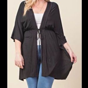 NWT Black plus size self tie kimono 1x